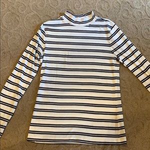 Banana Republic moch turtleneck -M